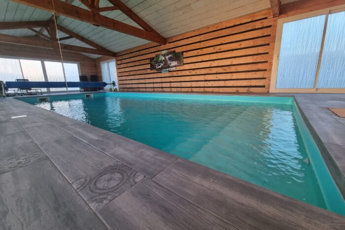 lecocondelily-piscine-intérieure-chauffée